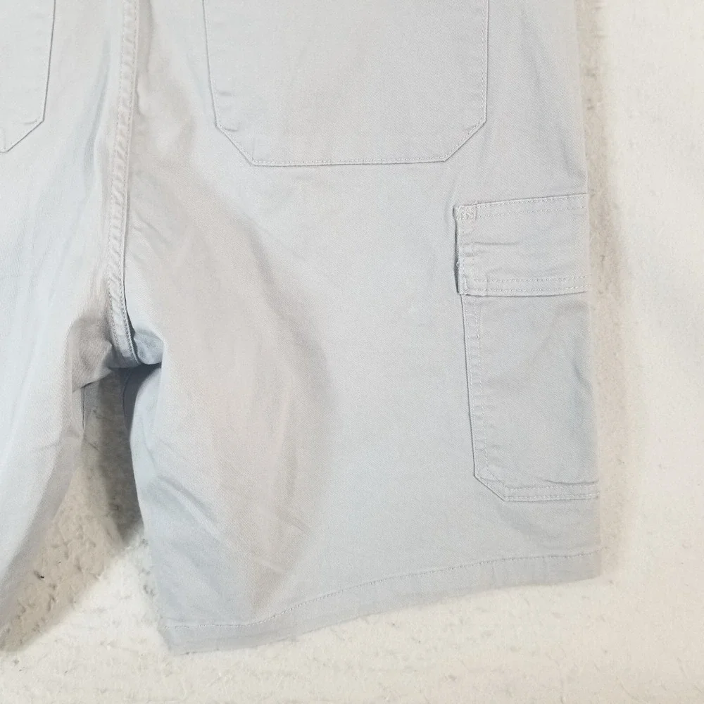 Levi signature cargo hiking shorts men's 40 x 9.5 Gray Flex stretch outdoor